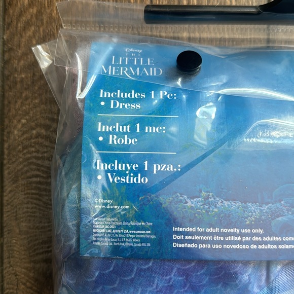 NWT! Disney The Little Mermaid Ariel Costume - Adult Size Small 2-4 - Picture 4 of 4